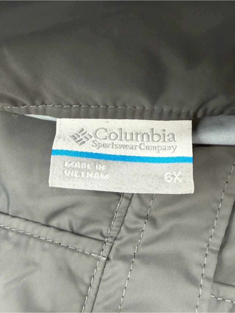 Columbia Hooded Two-Tone Black and Gray Rain Jacket